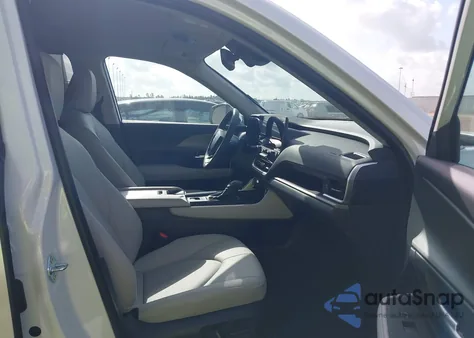 2025 Toyota Grand Highlander Xle from USA, damaged, VIN 5TDAAAB59SS076445